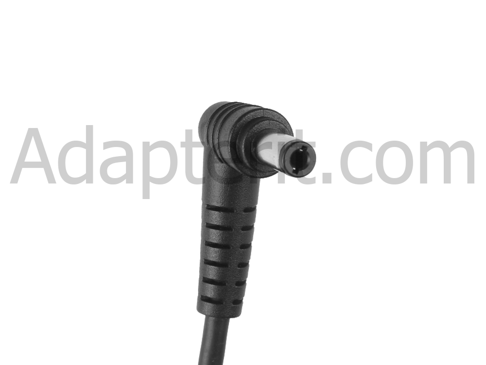 Alkuperäinen 65W Asus VivoBook 15 X505ZA-BQ013T（5.5mm * 2.5mm） Adapteri Laturi + Kaapeli