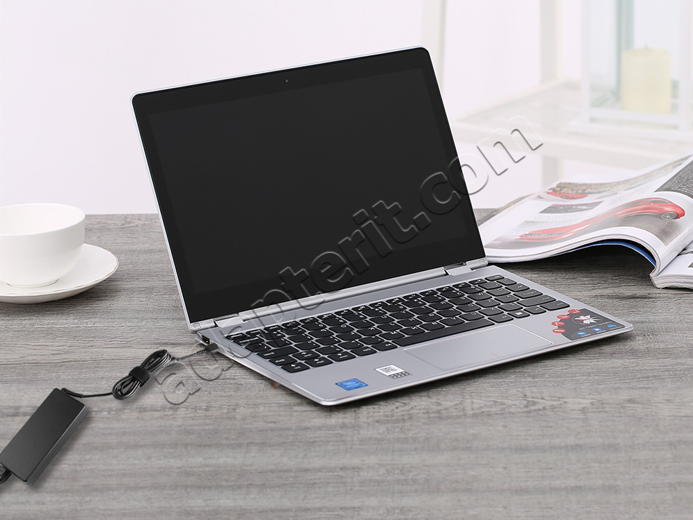 Alkuperäinen 135W Adapteri Laturi Lenovo ThinkPad Ultra Dock